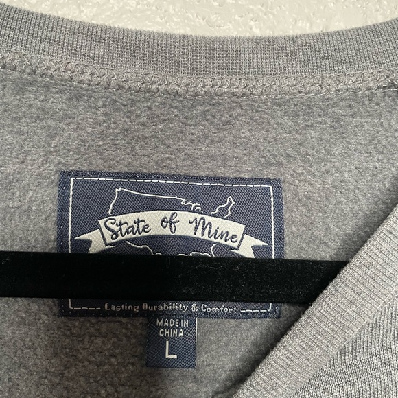 Gray State Of Mine Texas Sweater Pullover Women’s Large GUC - Picture 2 of 3
